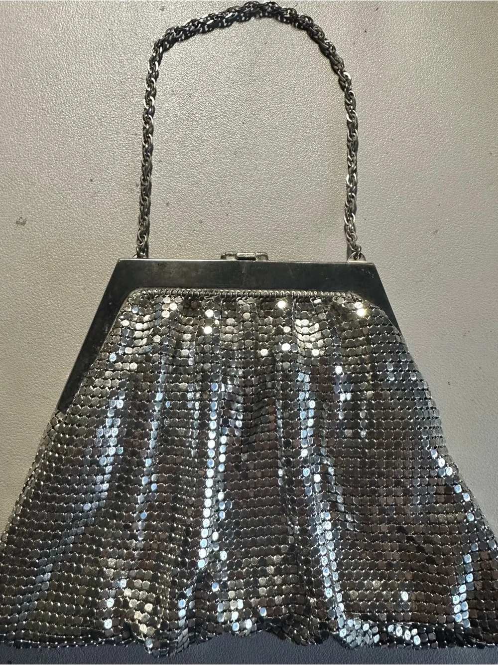 Whiting & Davis Vintage Silver Sequin Chain Wristlet Clutch